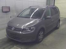2013 Volkswagen Golf Touran
