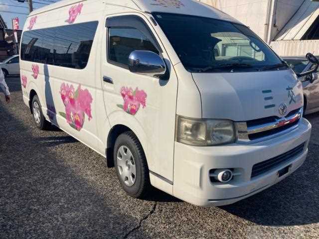 2005 Toyota Hiace Wagon