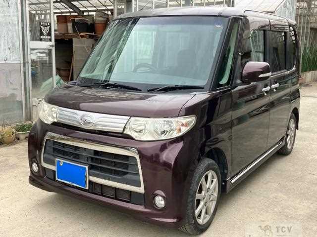 2010 Daihatsu Tanto