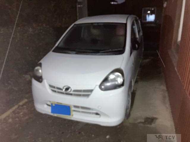 2011 Daihatsu Mira