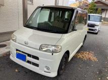 2005 Daihatsu Tanto