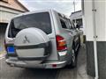 2000 Mitsubishi Pajero