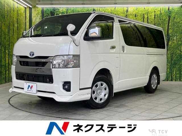2022 Toyota Hiace Van
