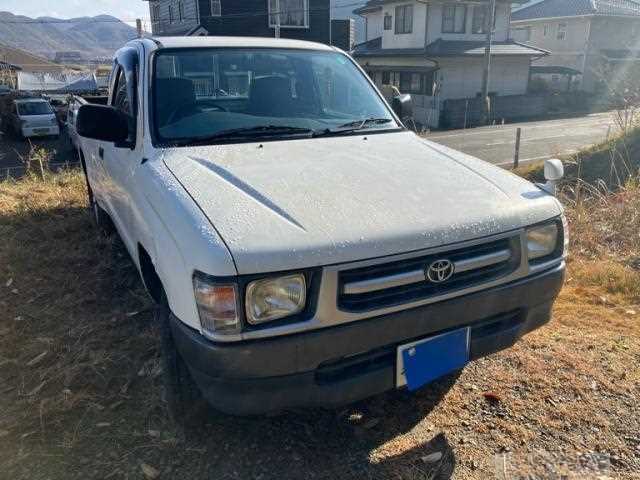 2003 Toyota Hilux