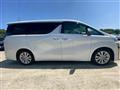 2019 Toyota Vellfire