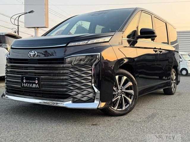 2023 Toyota Voxy