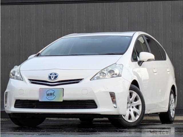 2012 Toyota PRIUS α