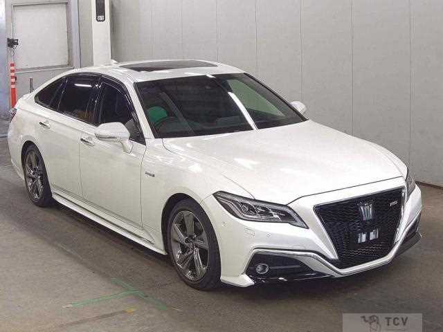 2018 Toyota Crown Hybrid