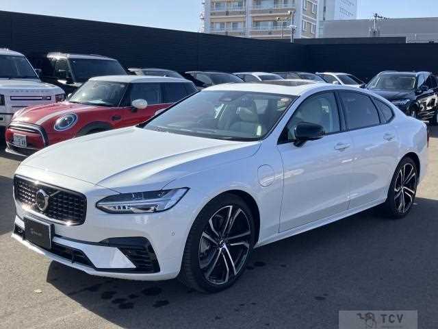 2023 Volvo S90