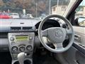 2003 Mazda Demio