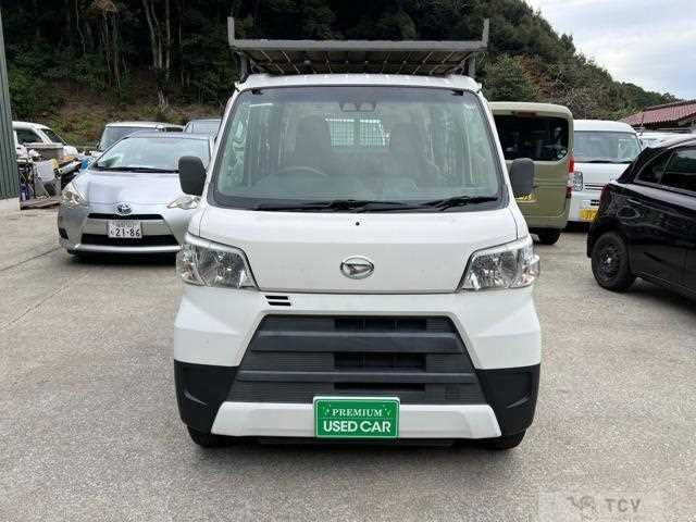 2018 Daihatsu Hijet Cargo