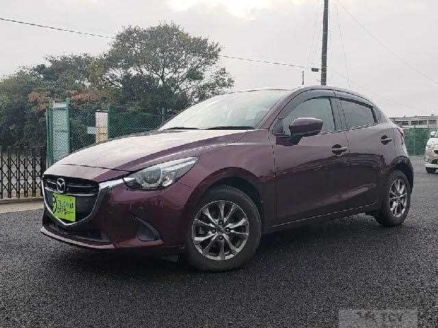 2018 Mazda Demio