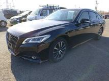 2019 Toyota Crown Hybrid