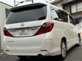 2014 Toyota Alphard G