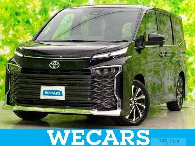 2025 Toyota Voxy