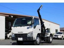 2011 Isuzu Elf Truck