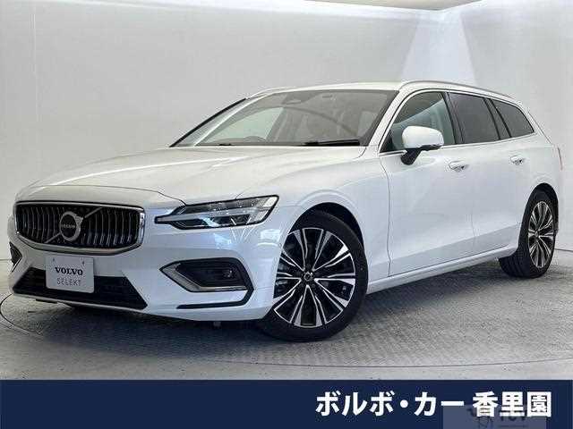 2022 Volvo V60