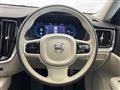 2022 Volvo V60