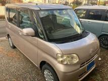 2010 Daihatsu Tanto