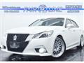 2013 Toyota Crown Hybrid