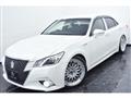 2013 Toyota Crown Hybrid