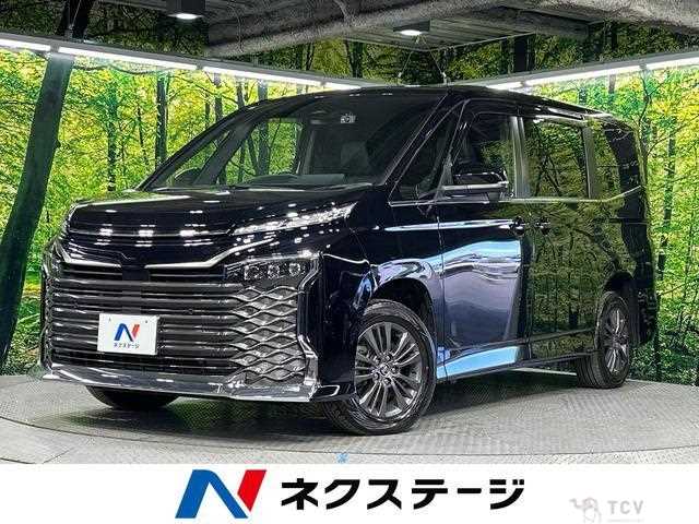 2023 Toyota Voxy