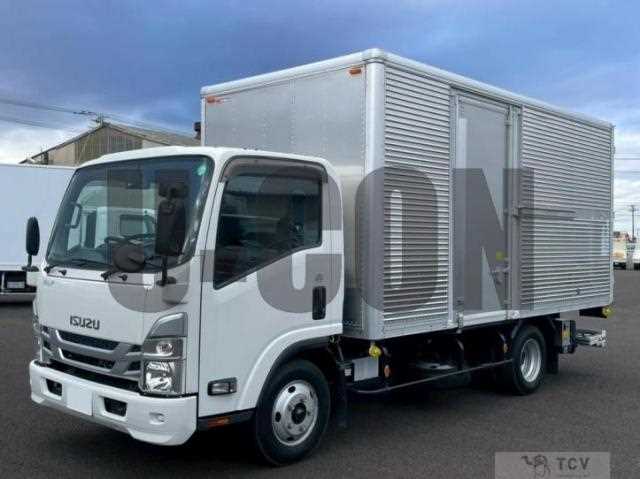 2023 Isuzu Elf Truck