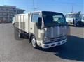 2013 Isuzu Elf Truck