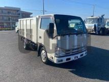 2013 Isuzu Elf Truck
