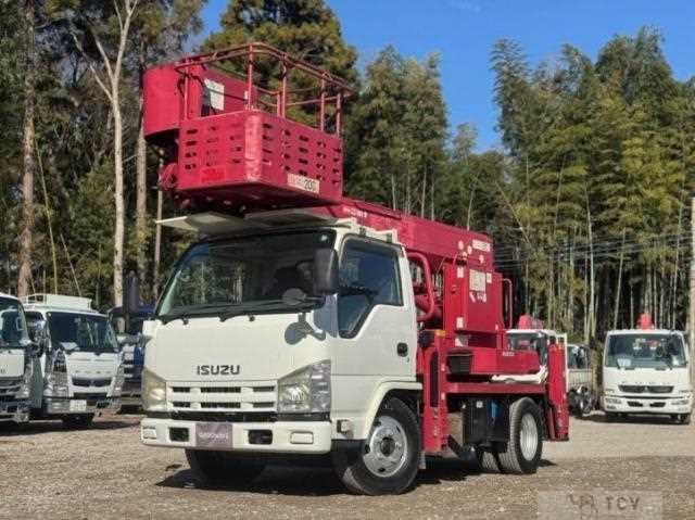 2010 Isuzu Elf Truck