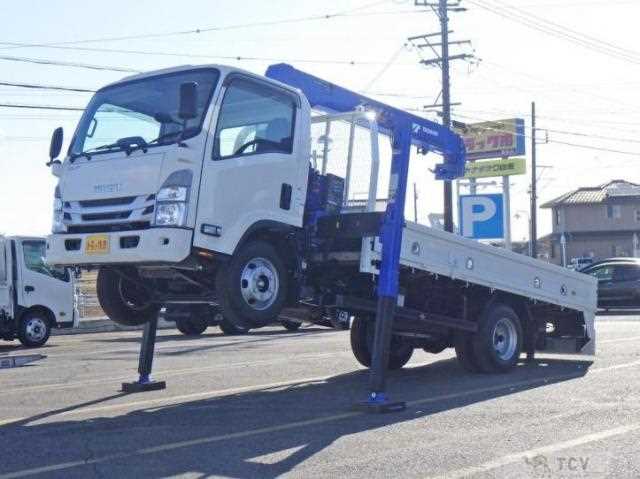 2023 Isuzu Elf Truck