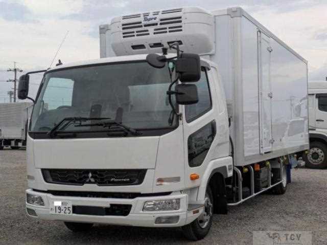 2025 Mitsubishi Fuso Fighter