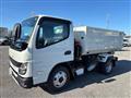 2025 Mitsubishi Fuso Canter