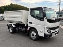 2025 Mitsubishi Fuso Canter
