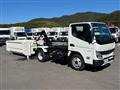 2025 Mitsubishi Fuso Canter