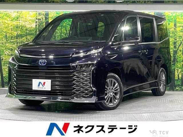 2022 Toyota Voxy