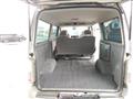 2006 Nissan Caravan Bus