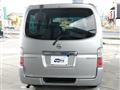 2006 Nissan Caravan Bus