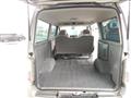 2006 Nissan Caravan Bus
