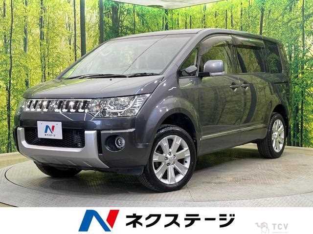 2016 Mitsubishi Delica D5