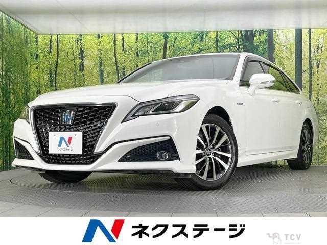 2018 Toyota Crown Hybrid