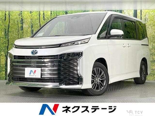 2022 Toyota Voxy