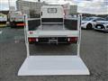 2015 Isuzu Elf Truck