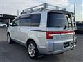 2015 Mitsubishi Delica D5