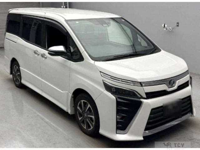 2018 Toyota Voxy