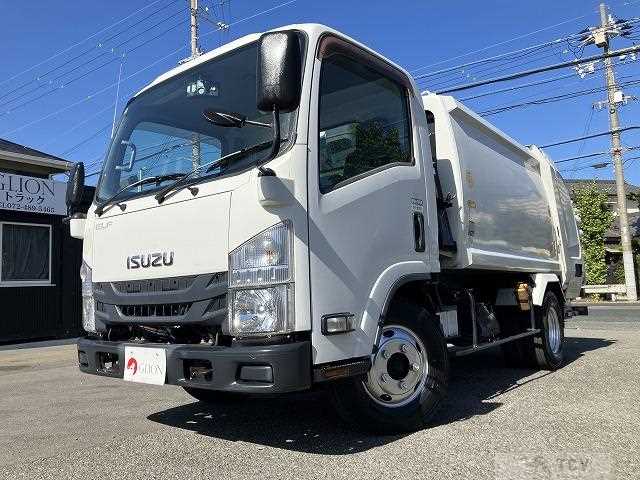 2016 Isuzu Elf Truck