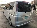 2011 Nissan Serena
