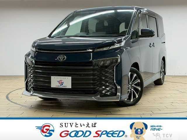 2022 Toyota Voxy