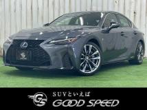 2021 Lexus IS
