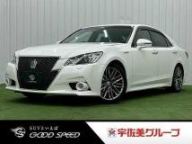 2015 Toyota Crown Hybrid